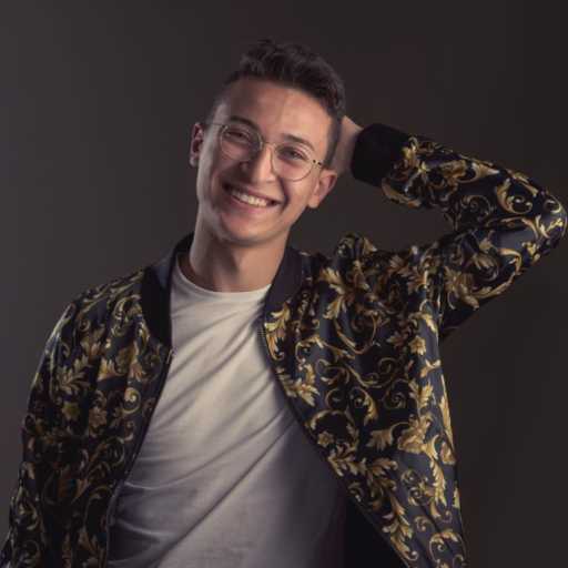 كلمات اغنية فادي سامح – زي مانتِ مكتوبة