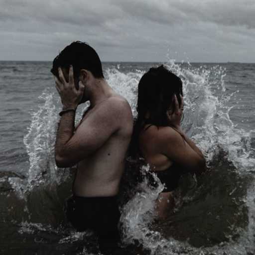 كلمات اغنية الزيبق أم سي – أحلى كذبة مكتوبة