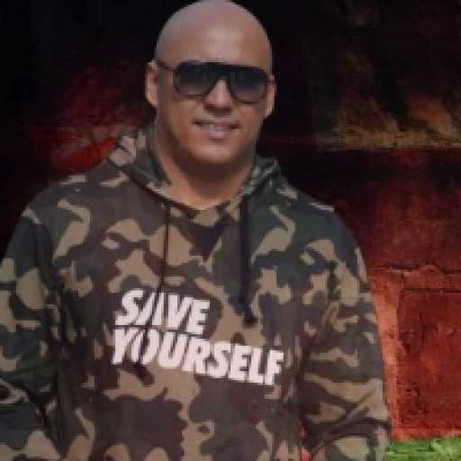 كلمات اغنية سلطان العماني – اسود ولد اسود مكتوبة