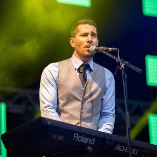 كلمات اغنية عزيز مرقة – مين قلك مكتوبة