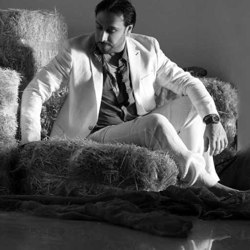 كلمات اغنية ايمن منير – عراب الحب مكتوبة