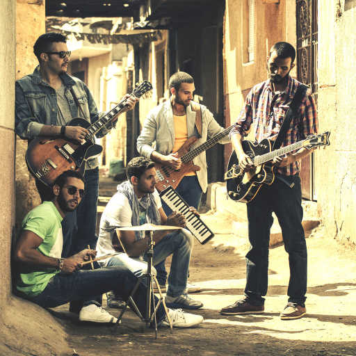 كلمات اغنية كايروكي – مكملين مكتوبة