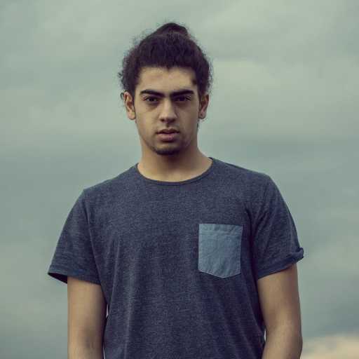 كلمات اغنية ايلي قواس – اشكال مكتوبة