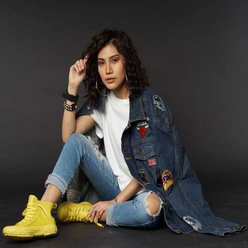 كلمات اغنية اليانا – Raya Balik مكتوبة