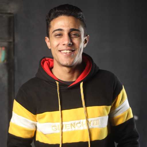 كلمات اغنية حلقولو – شوفت يا فردة الصحاب دي قلوبها بارده مكتوبة